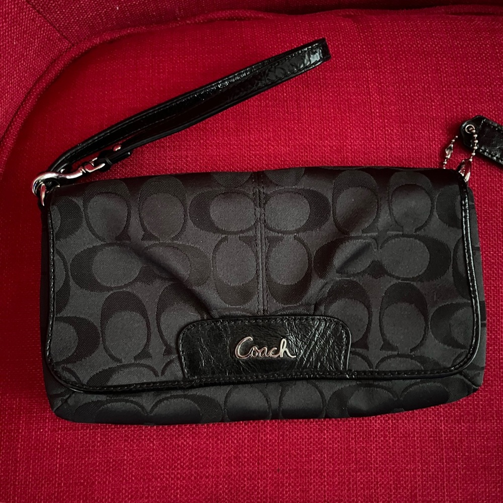 4 Coach Miscellaneous Accessories Guaranteed Authentic Wallets Wristlet Black - Picture 11 of 16